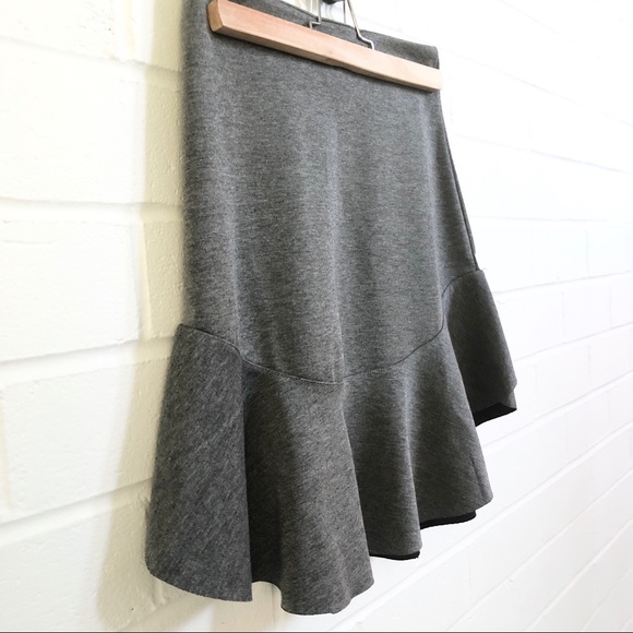 H&M Grey Frill Hem Mini Skirt XS - Picture 2 of 6